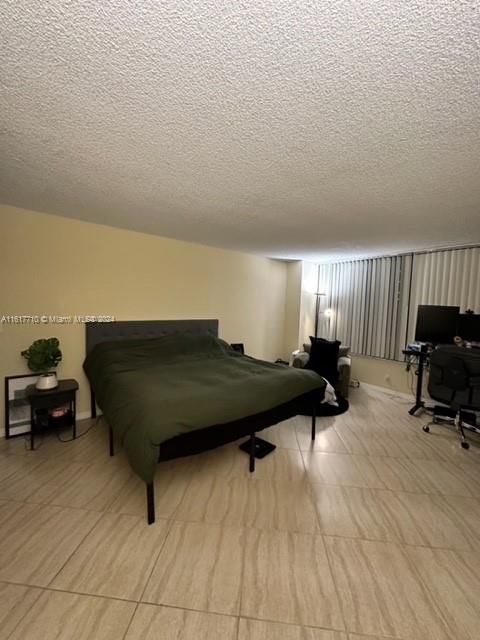 For Rent: $2,650 (2 beds, 2 baths, 1400 Square Feet)