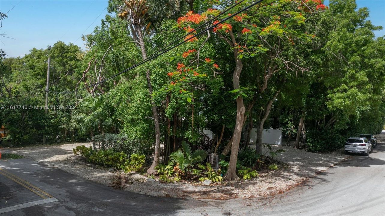 For Sale: $995,000 (3 beds, 2 baths, 0 Square Feet)