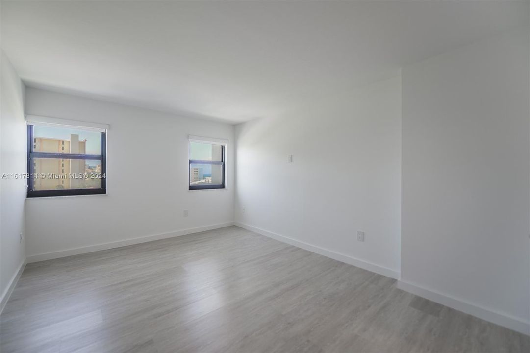 For Sale: $770,000 (2 beds, 2 baths, 1570 Square Feet)