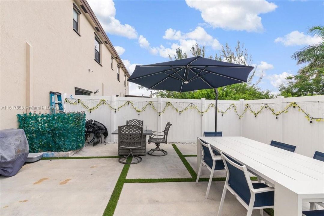 For Sale: $544,500 (3 beds, 2 baths, 1650 Square Feet)