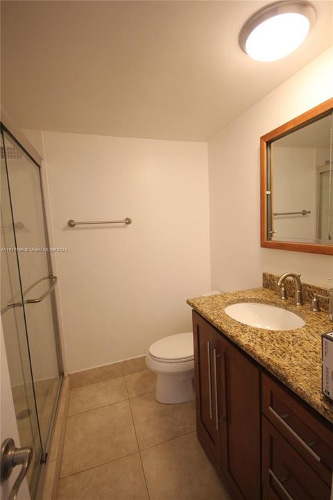 For Rent: $3,500 (2 beds, 2 baths, 1030 Square Feet)