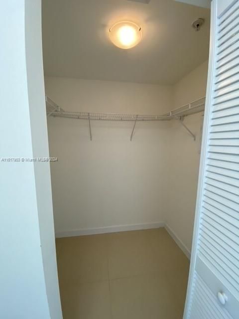 For Rent: $3,800 (2 beds, 2 baths, 1145 Square Feet)