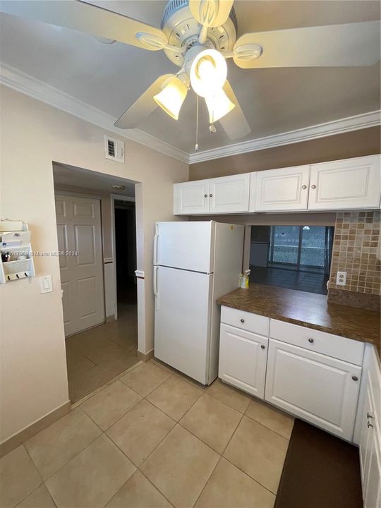 For Sale: $168,000 (2 beds, 2 baths, 990 Square Feet)