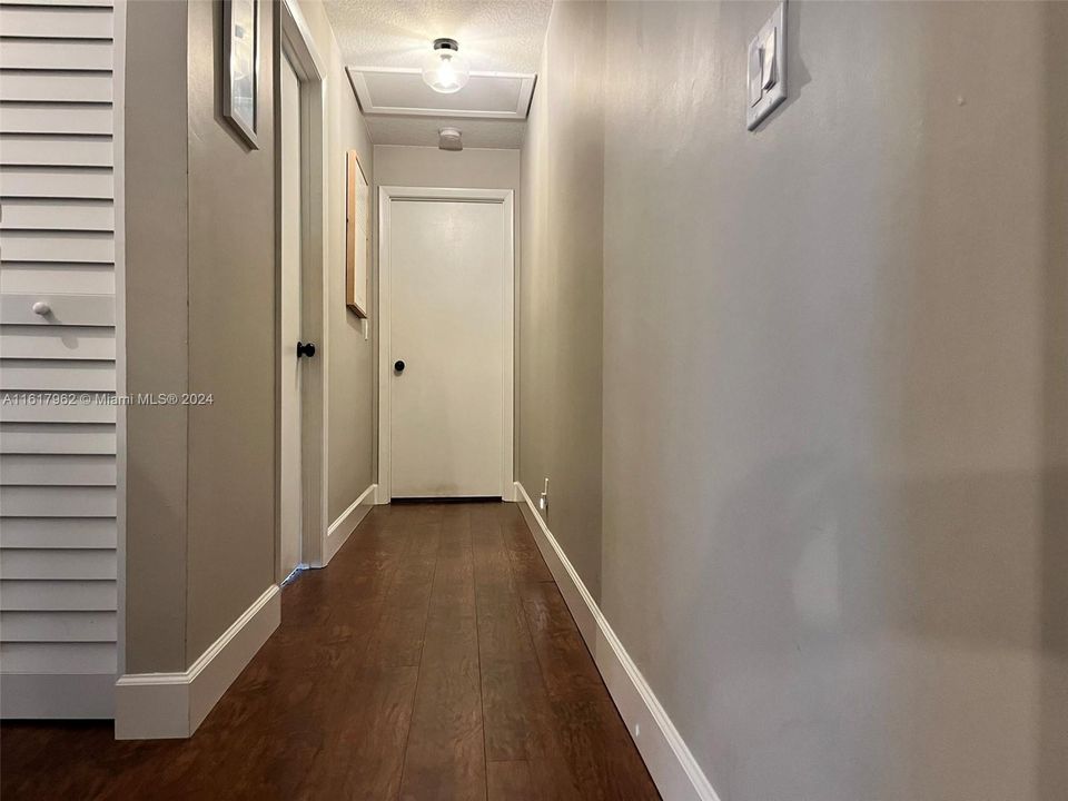 Vendido Recientemente: $525,000 (3 camas, 2 baños, 1666 Pies cuadrados)