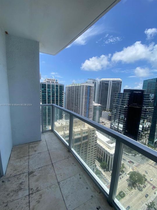 En Venta: $387,000 (0 camas, 1 baños, 551 Pies cuadrados)