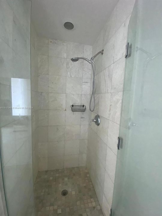 En Venta: $387,000 (0 camas, 1 baños, 551 Pies cuadrados)