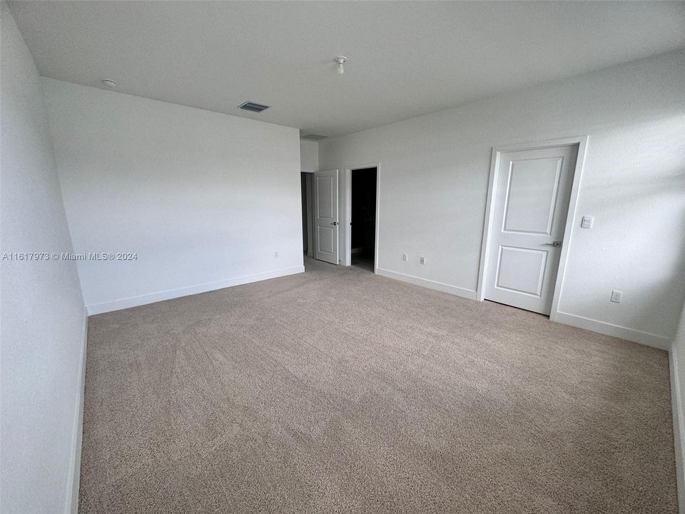 For Rent: $3,100 (3 beds, 2 baths, 0 Square Feet)