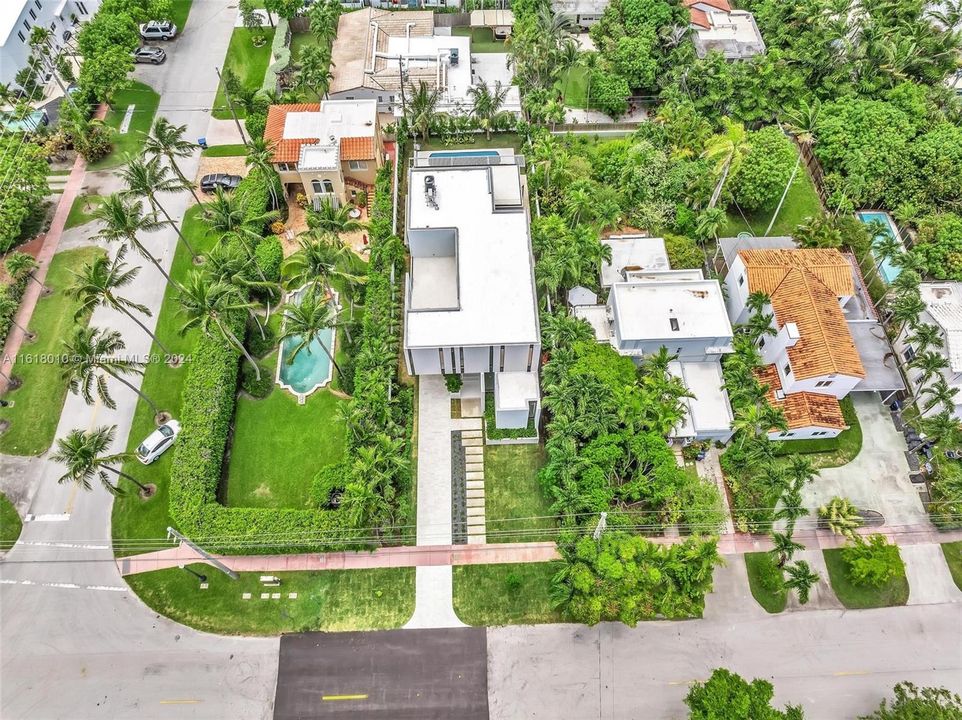 En Venta: $6,450,000 (5 camas, 4 baños, 3646 Pies cuadrados)