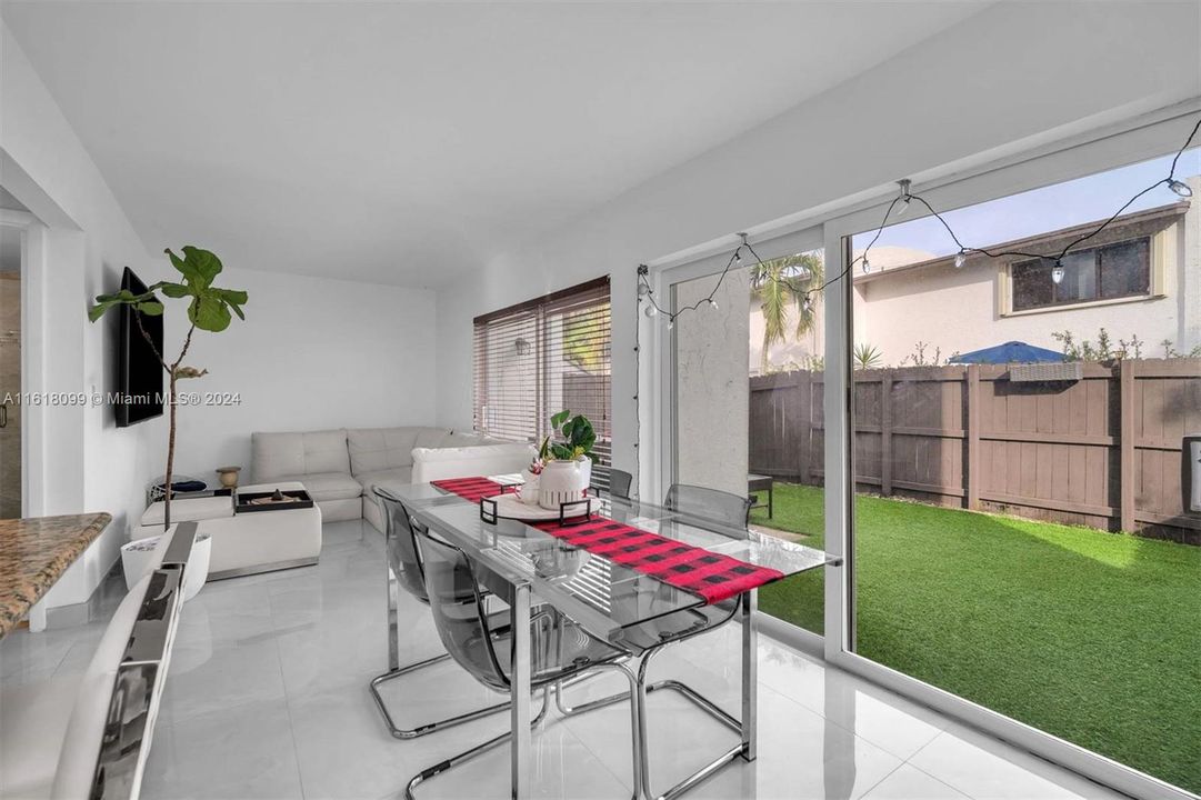 For Sale: $484,800 (3 beds, 2 baths, 1228 Square Feet)