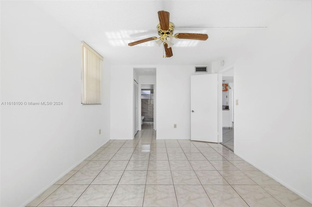 For Rent: $2,800 (3 beds, 2 baths, 1328 Square Feet)