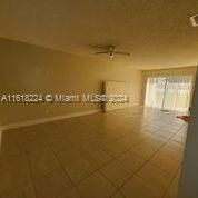 For Sale: $175,000 (1 beds, 1 baths, 802 Square Feet)