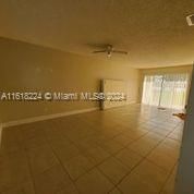 For Sale: $165,000 (1 beds, 1 baths, 802 Square Feet)