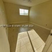 For Sale: $165,000 (1 beds, 1 baths, 802 Square Feet)