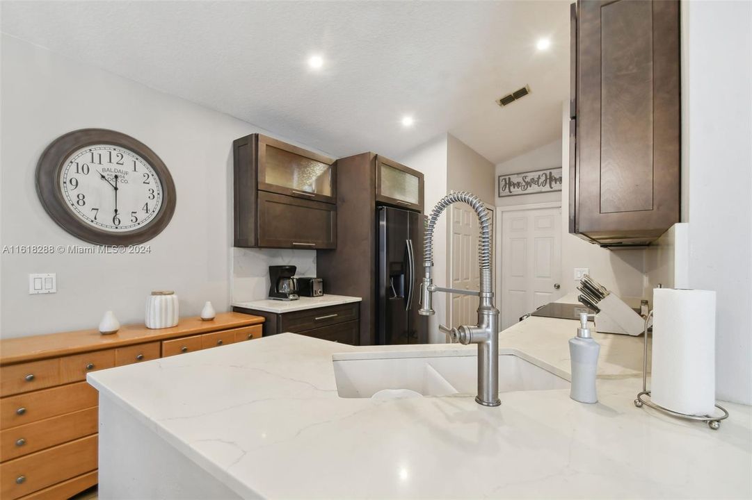 For Sale: $449,000 (3 beds, 2 baths, 1514 Square Feet)