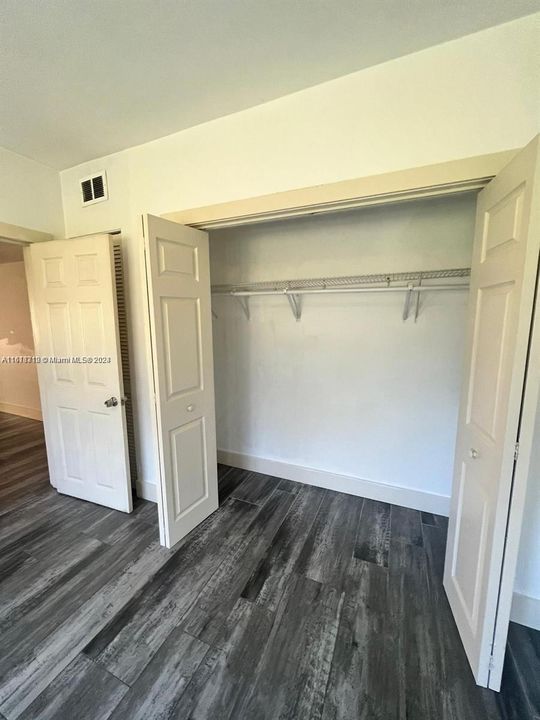 Recently Rented: $1,750 (1 beds, 1 baths, 0 Square Feet)