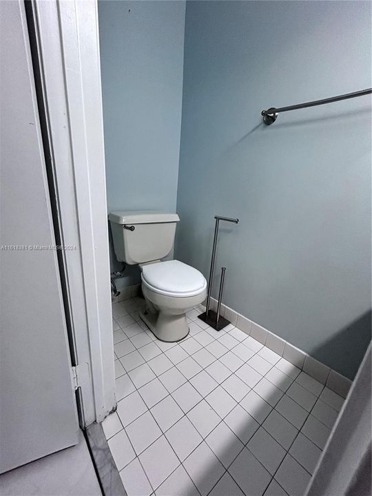 Half Bathroom downstairs