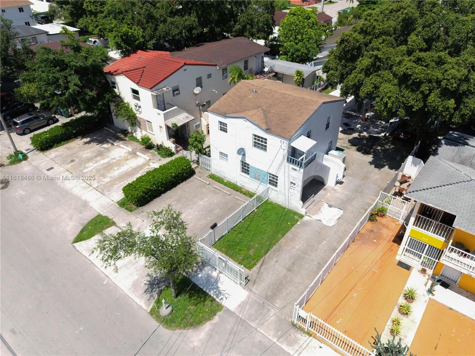 Recently Sold: $665,000 (0 beds, 0 baths, 1560 Square Feet)