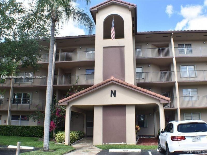 Recently Rented: $2,650 (2 beds, 2 baths, 1507 Square Feet)