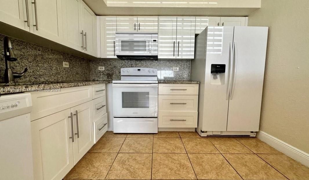 For Rent: $1,950 (1 beds, 1 baths, 659 Square Feet)