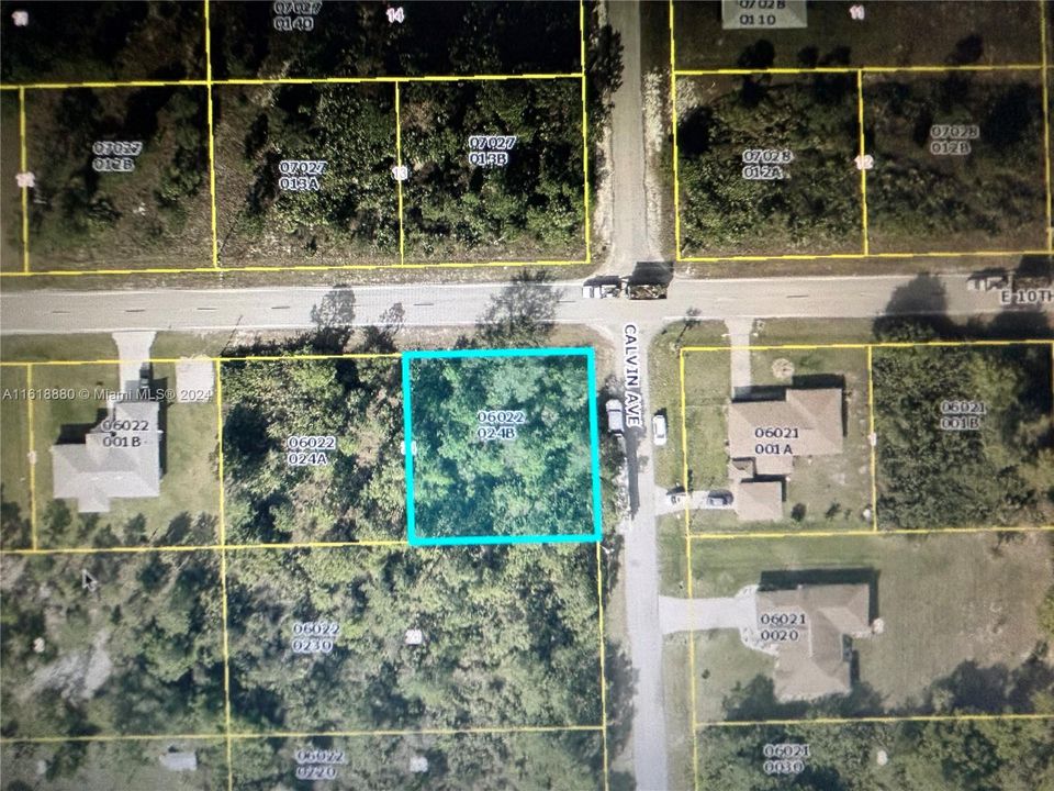 For Sale: $49,000 (0.25 acres)