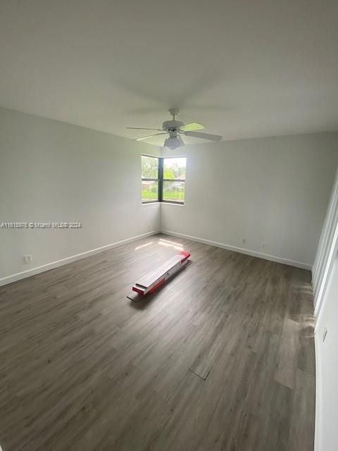 For Rent: $2,300 (2 beds, 2 baths, 996 Square Feet)