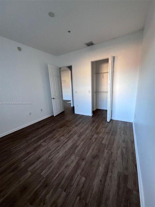 Recently Rented: $2,000 (1 beds, 1 baths, 775 Square Feet)