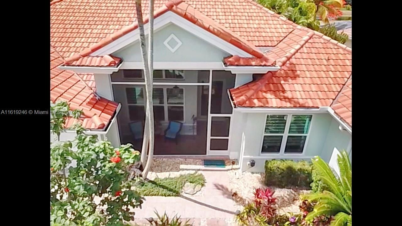 En Venta: $799,000 (4 camas, 3 baños, 2953 Pies cuadrados)