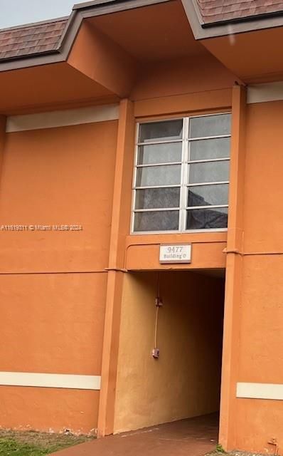 Recently Rented: $1,800 (1 beds, 1 baths, 760 Square Feet)