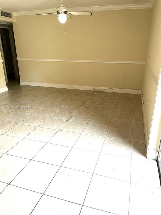 Recently Rented: $1,800 (1 beds, 1 baths, 760 Square Feet)