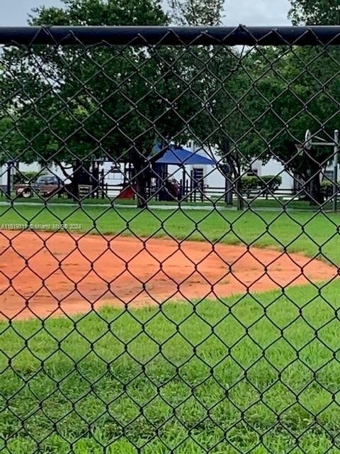 Recently Rented: $1,800 (1 beds, 1 baths, 760 Square Feet)