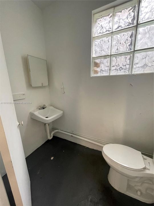 For Rent: $2,150 (0 beds, 0 baths, 0 Square Feet)