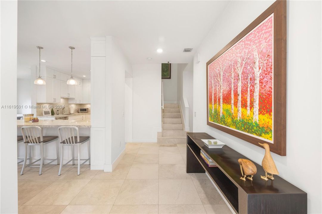 Recently Rented: $6,500 (4 beds, 4 baths, 2615 Square Feet)