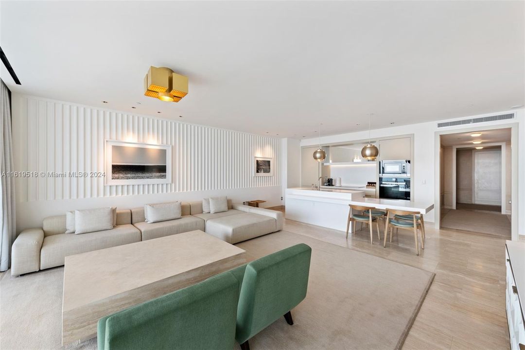 Recently Sold: $8,250,000 (1 beds, 2 baths, 1823 Square Feet)