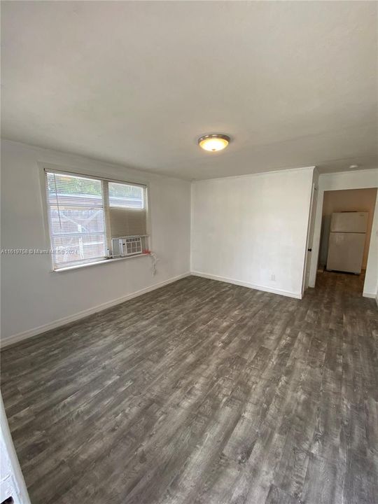 Recently Rented: $1,675 (2 beds, 1 baths, 0 Square Feet)