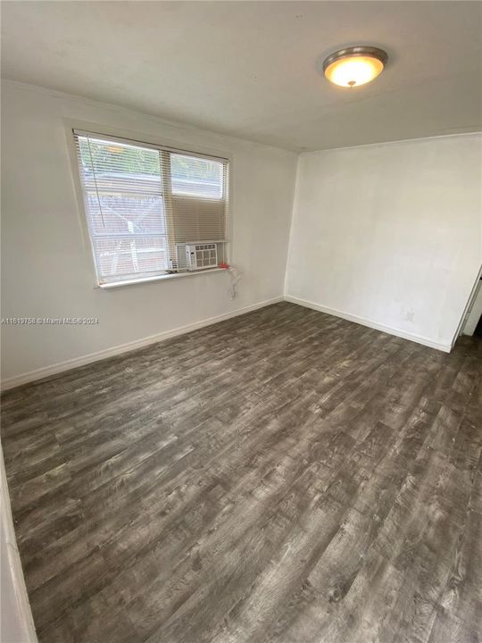 Recently Rented: $1,675 (2 beds, 1 baths, 0 Square Feet)