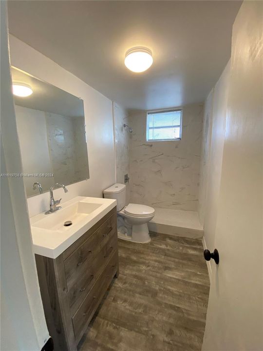 Recently Rented: $1,675 (2 beds, 1 baths, 0 Square Feet)