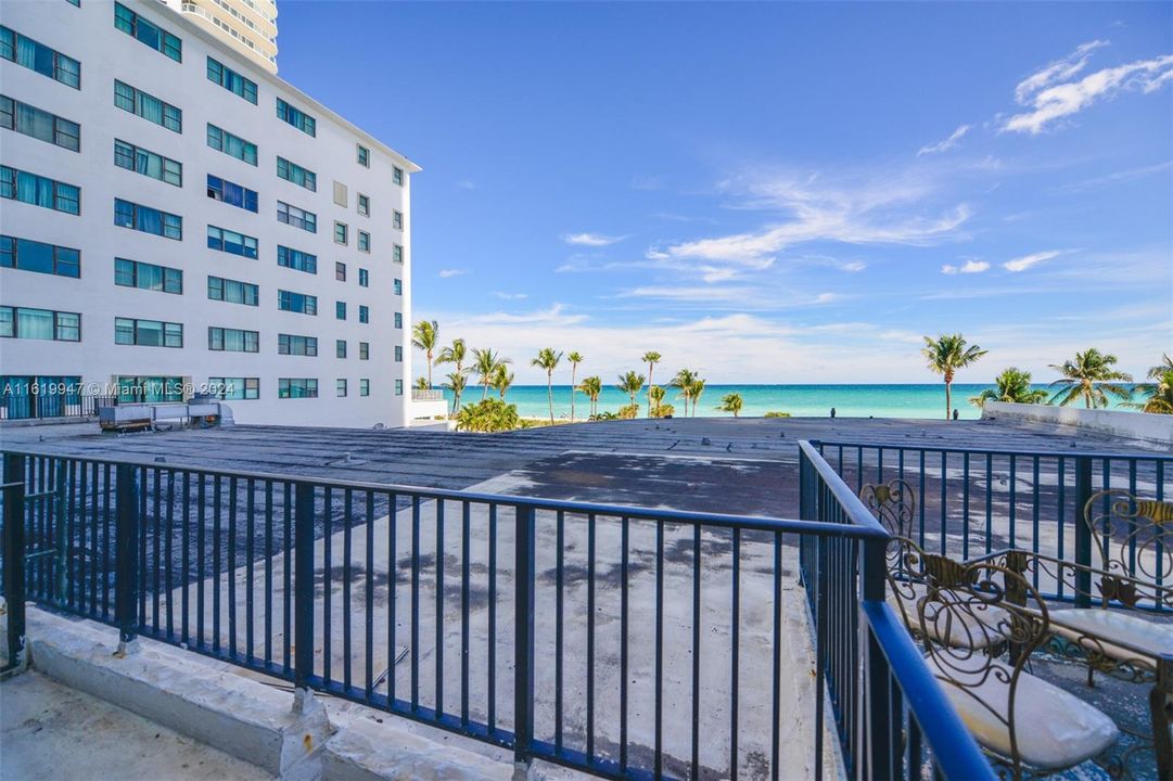 Recently Sold: $250,000 (0 beds, 1 baths, 330 Square Feet)