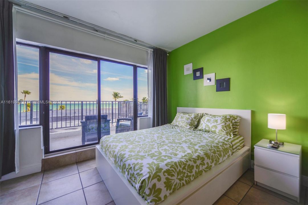 Recently Sold: $250,000 (0 beds, 1 baths, 330 Square Feet)