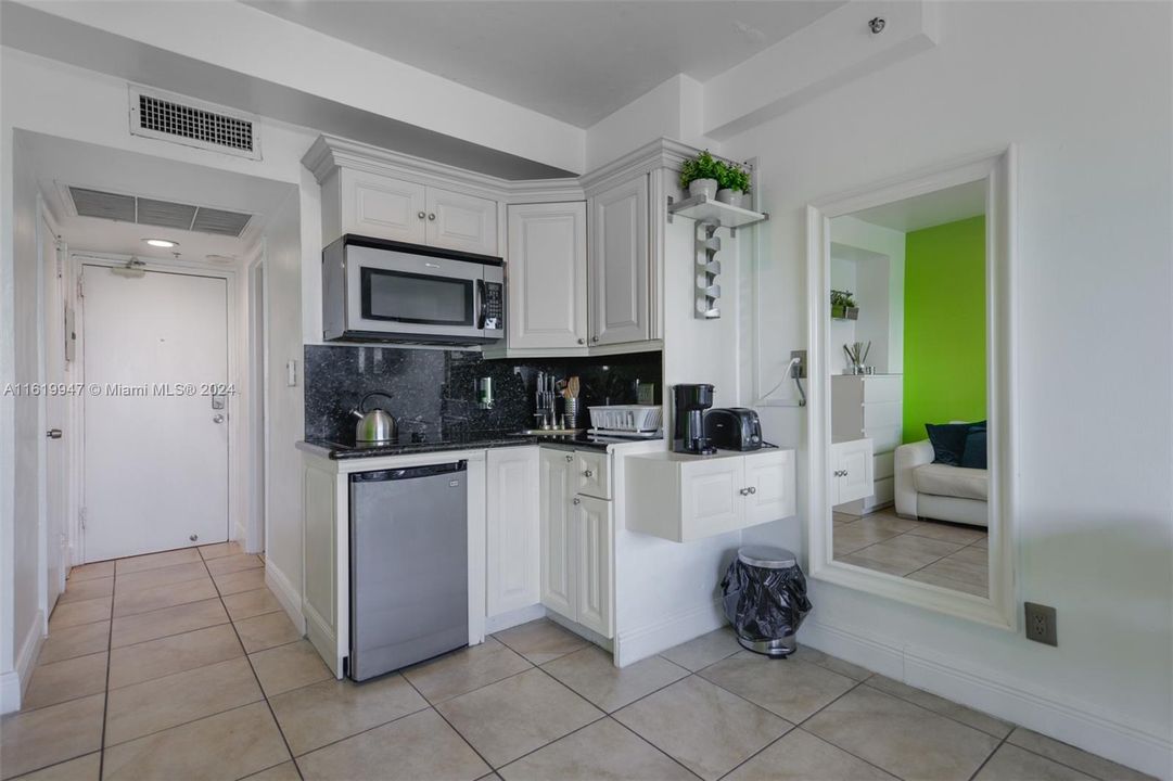 Recently Sold: $250,000 (0 beds, 1 baths, 330 Square Feet)