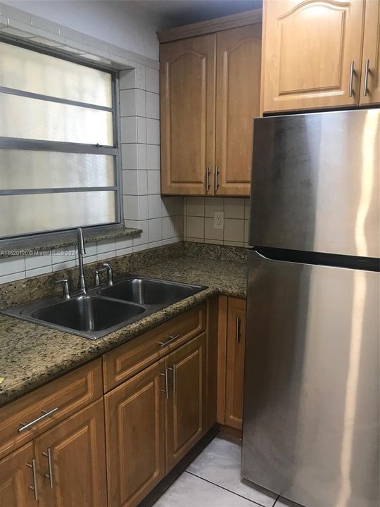 Activo con contrato: $249,900 (2 camas, 1 baños, 707 Pies cuadrados)