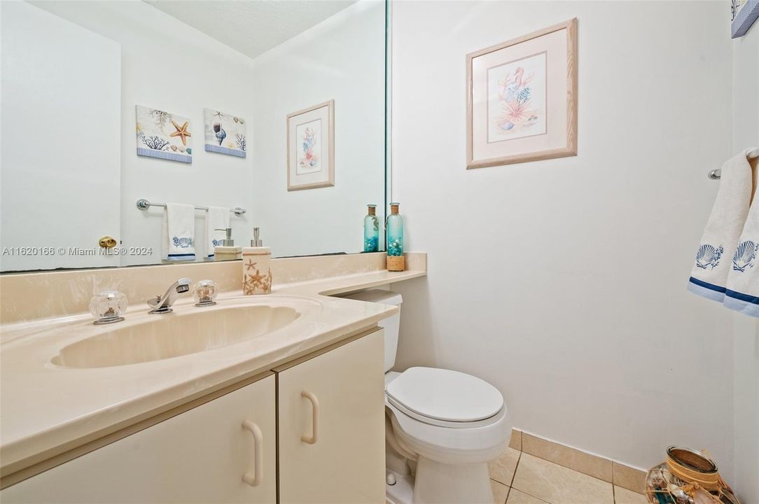 Guest Bathroom