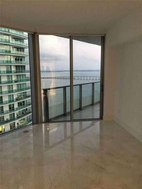 Recently Rented: $6,250 (3 beds, 2 baths, 1308 Square Feet)