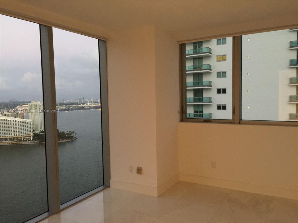 Recently Rented: $6,250 (3 beds, 2 baths, 1308 Square Feet)