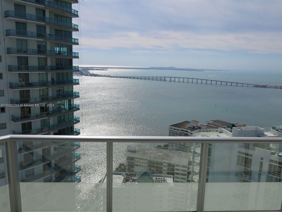 Recently Rented: $6,250 (3 beds, 2 baths, 1308 Square Feet)