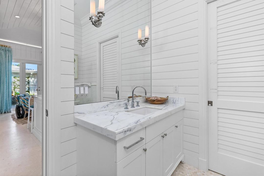 Guest House Bath