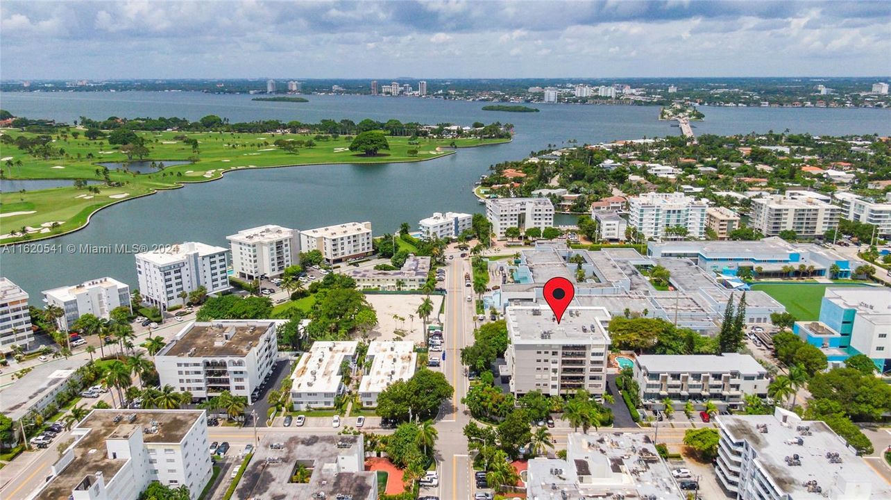 For Sale: $695,000 (3 beds, 2 baths, 1600 Square Feet)