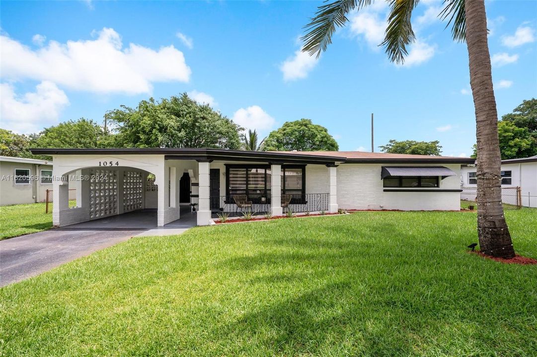 Recently Sold: $530,000 (3 beds, 2 baths, 1816 Square Feet)