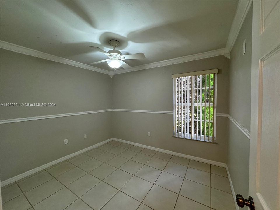 Recently Rented: $3,600 (3 beds, 2 baths, 1443 Square Feet)