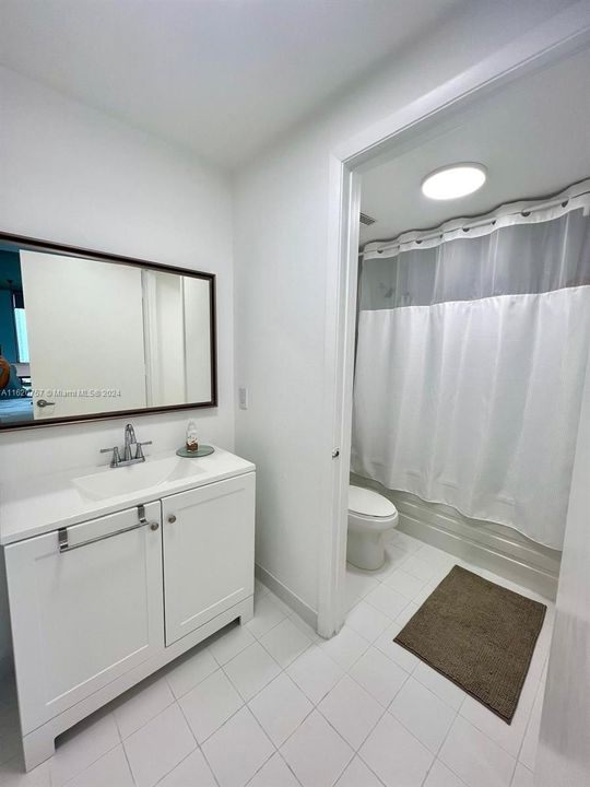 Recently Sold: $440,000 (1 beds, 1 baths, 795 Square Feet)