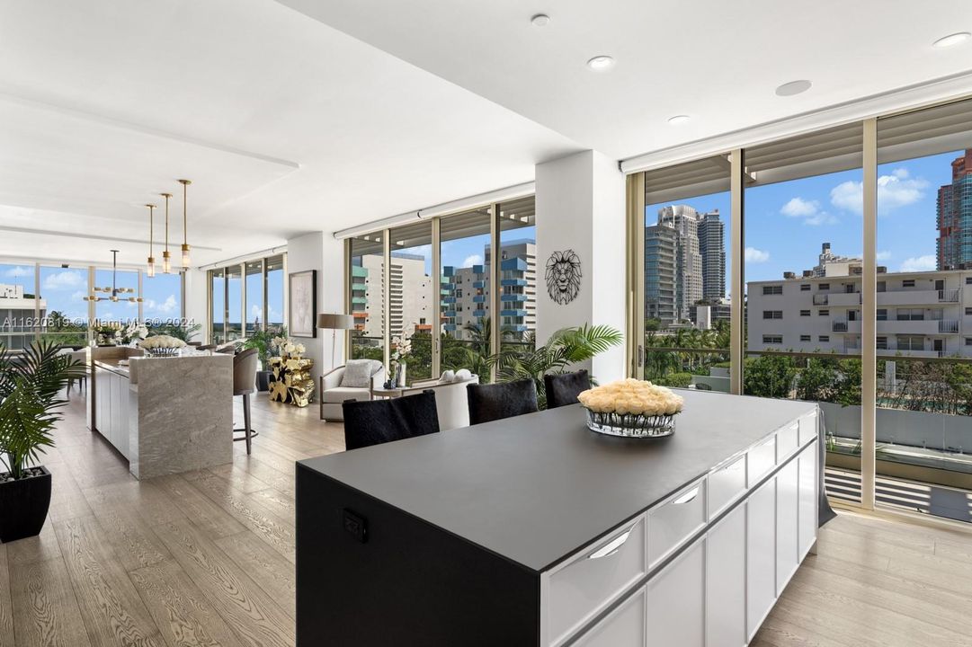 For Sale: $8,975,000 (4 beds, 4 baths, 3705 Square Feet)